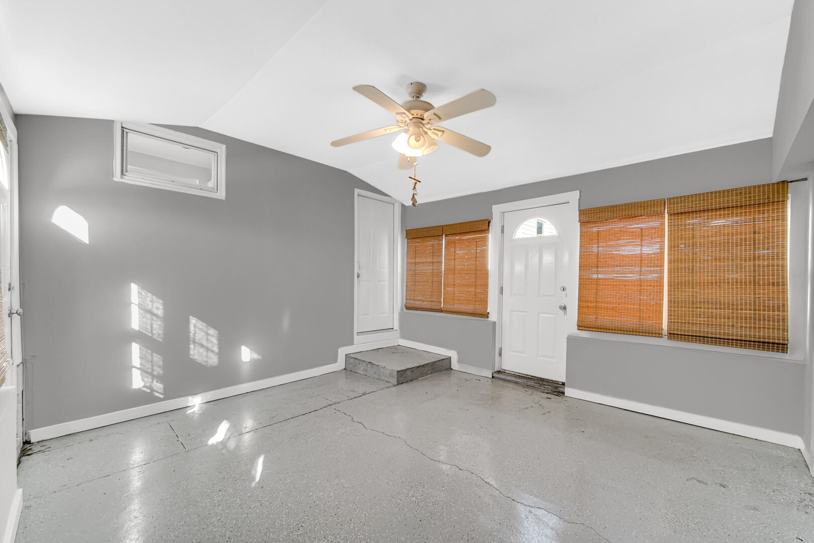 3232 165th Street Hammond, IN 46323 - Photo 13 of 18 1620x1080