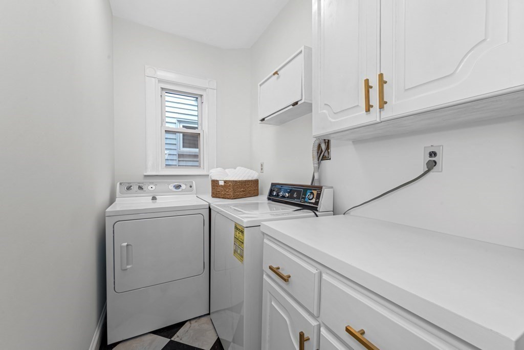 249 Huron Avenue, Unit 3 Cambridge, MA 02138 - Photo 6 of 11
