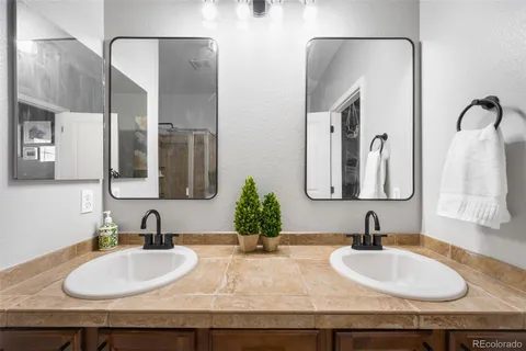 $515,000 | 24573 East Hoover Place, Unit 362, Aurora, CO 80016