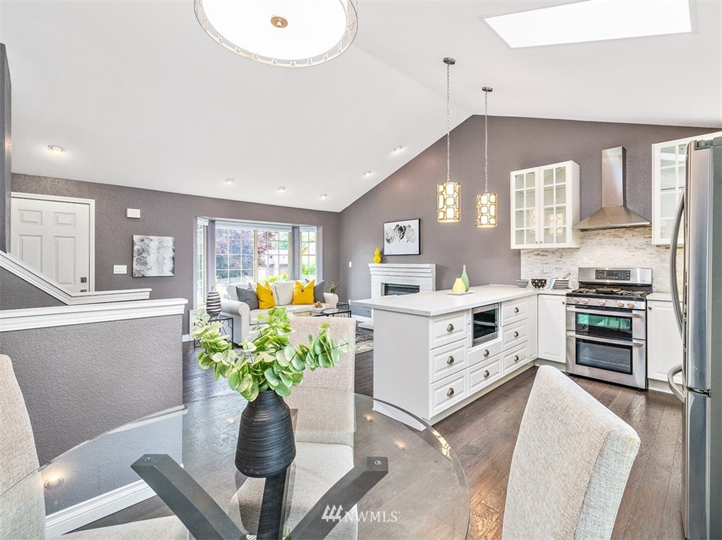 22525 12th Place West Bothell, WA 98021 - Photo 11 of 25