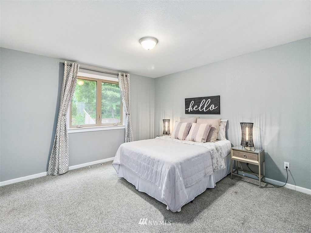 22525 12th Place West Bothell, WA 98021 - Photo 14 of 25