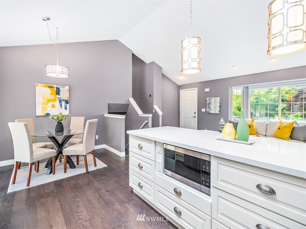 22525 12th Place West Bothell, WA 98021 - Photo 6 of 25