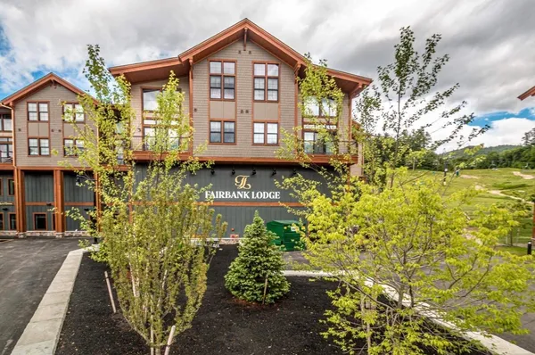 $1,225,000 | 239 Skimobile Road, Unit 302, Conway, NH 03860