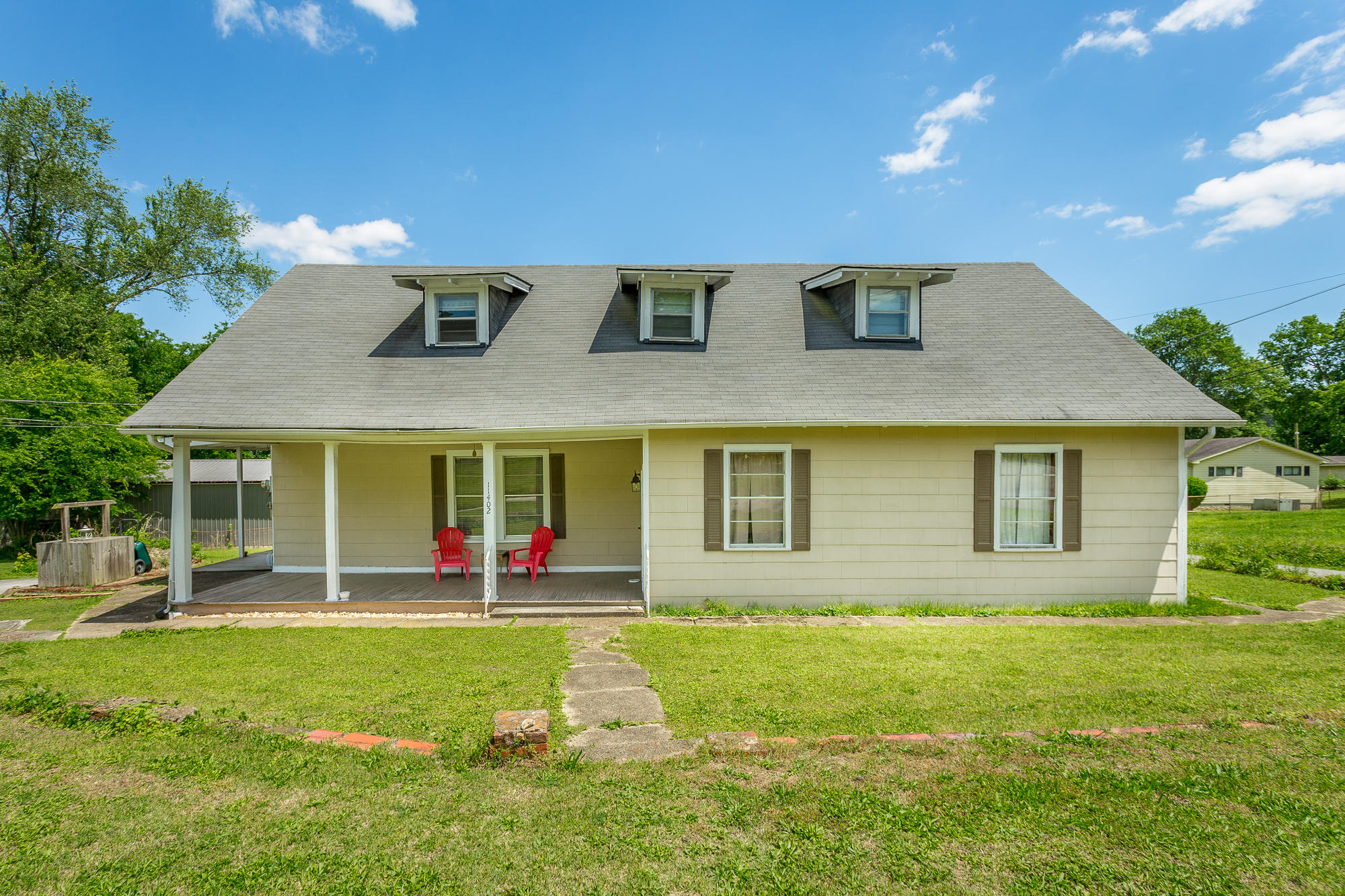 11402 Back Valley Road Soddy Daisy, TN 37379 - Photo 2 of 19 11402 Back Valley Road-37