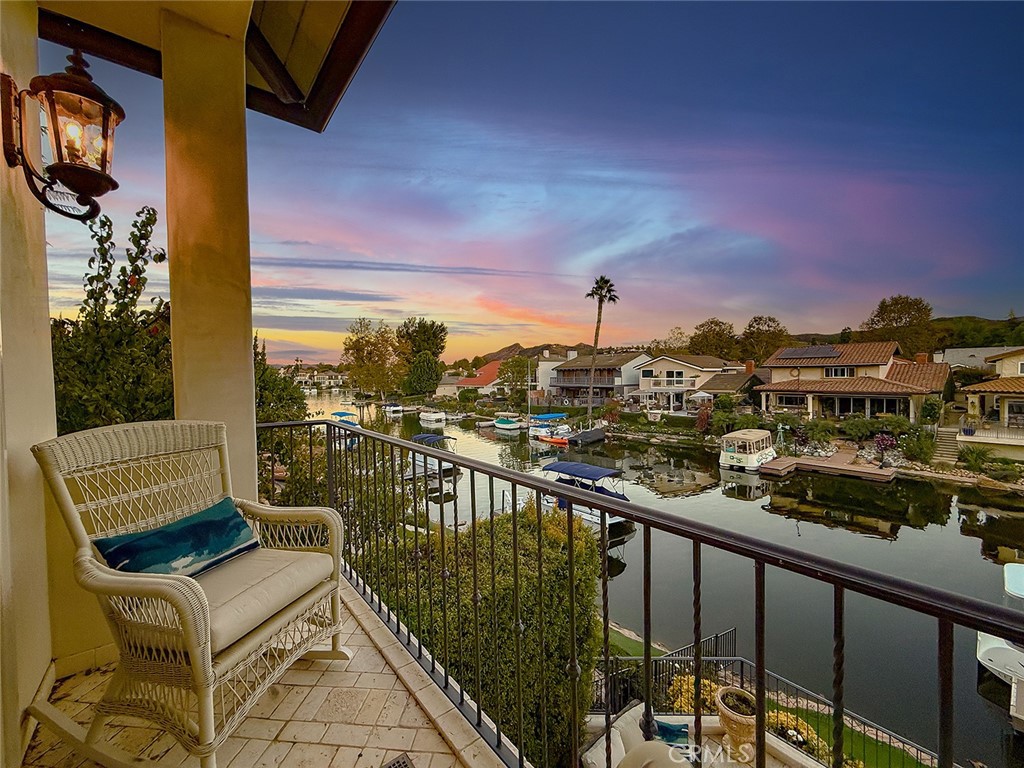 3826 Bowsprit Circle Westlake Village, CA 91361 - Photo 62 of 72 a view of a balcony with two chairs