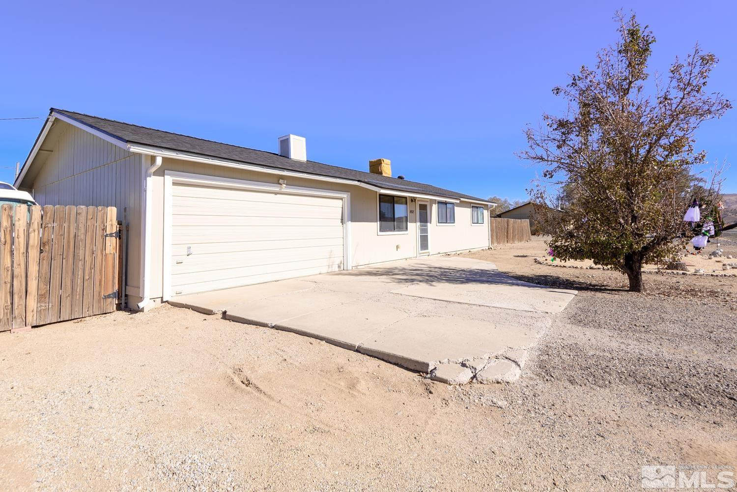 11527 Tupelo Street Reno, NV 89506 - Photo 2 of 40 Photo 2