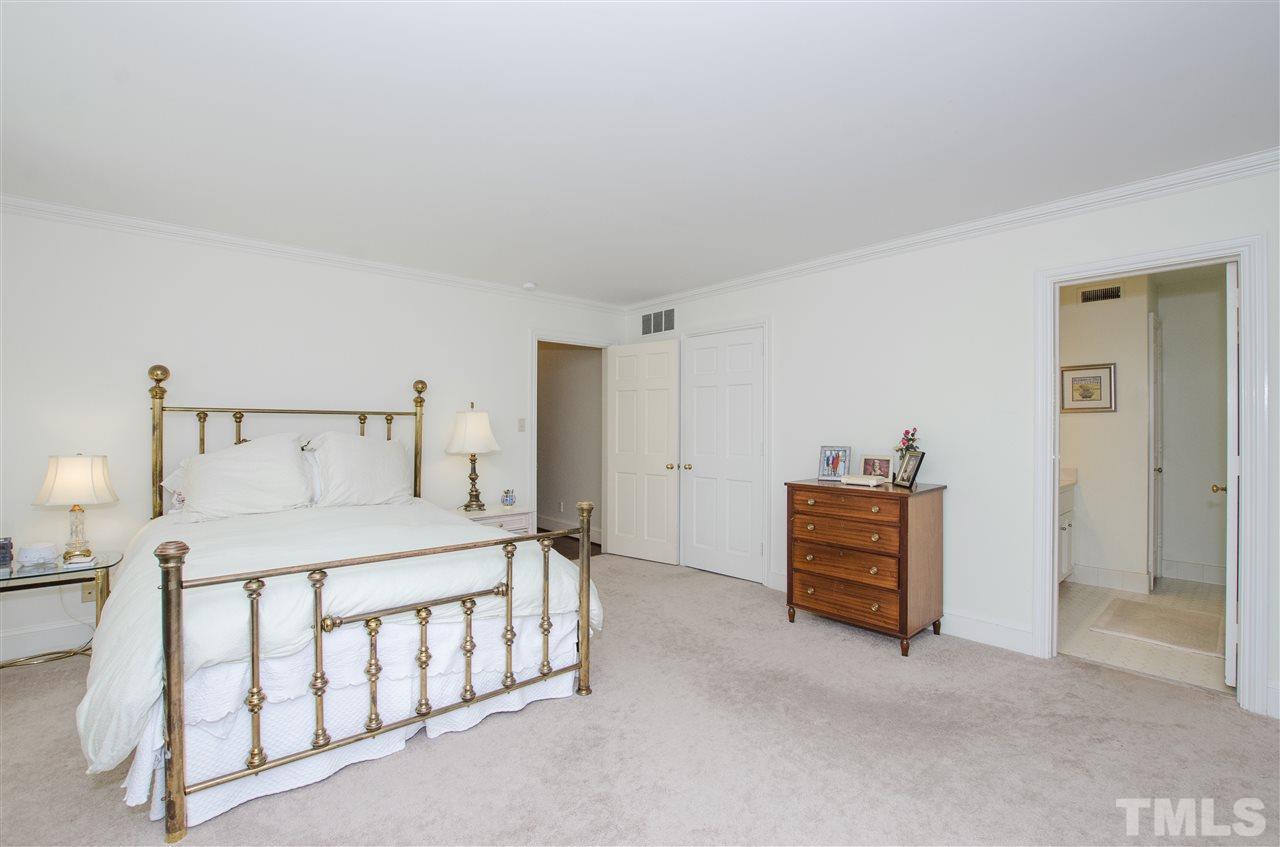 3411 Landor Road Raleigh, NC 27609 - Photo 18 of 25