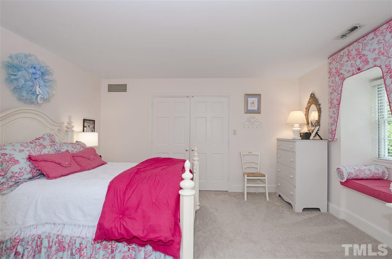 3411 Landor Road Raleigh, NC 27609 - Photo 22 of 25
