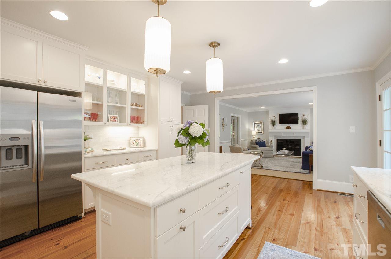 3411 Landor Road Raleigh, NC 27609 - Photo 7 of 25
