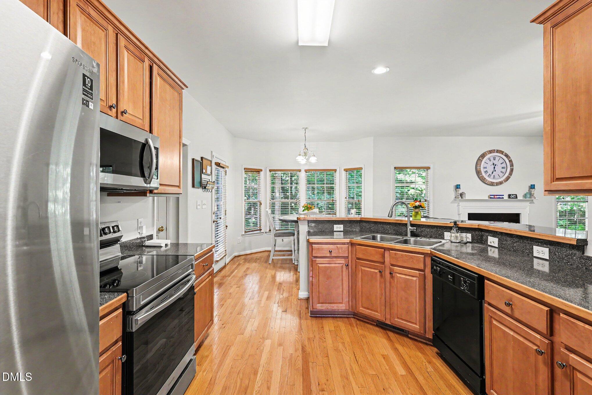 4804 Hodfield Court Raleigh, NC 27604 - Photo 10 of 29 010_file_8513