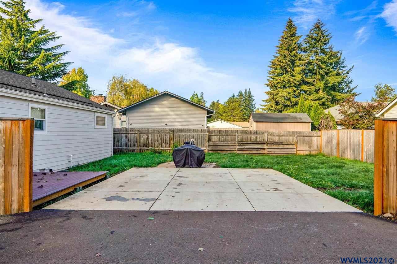1075 Baxter Road Salem, OR 97306 - Photo 7 of 25