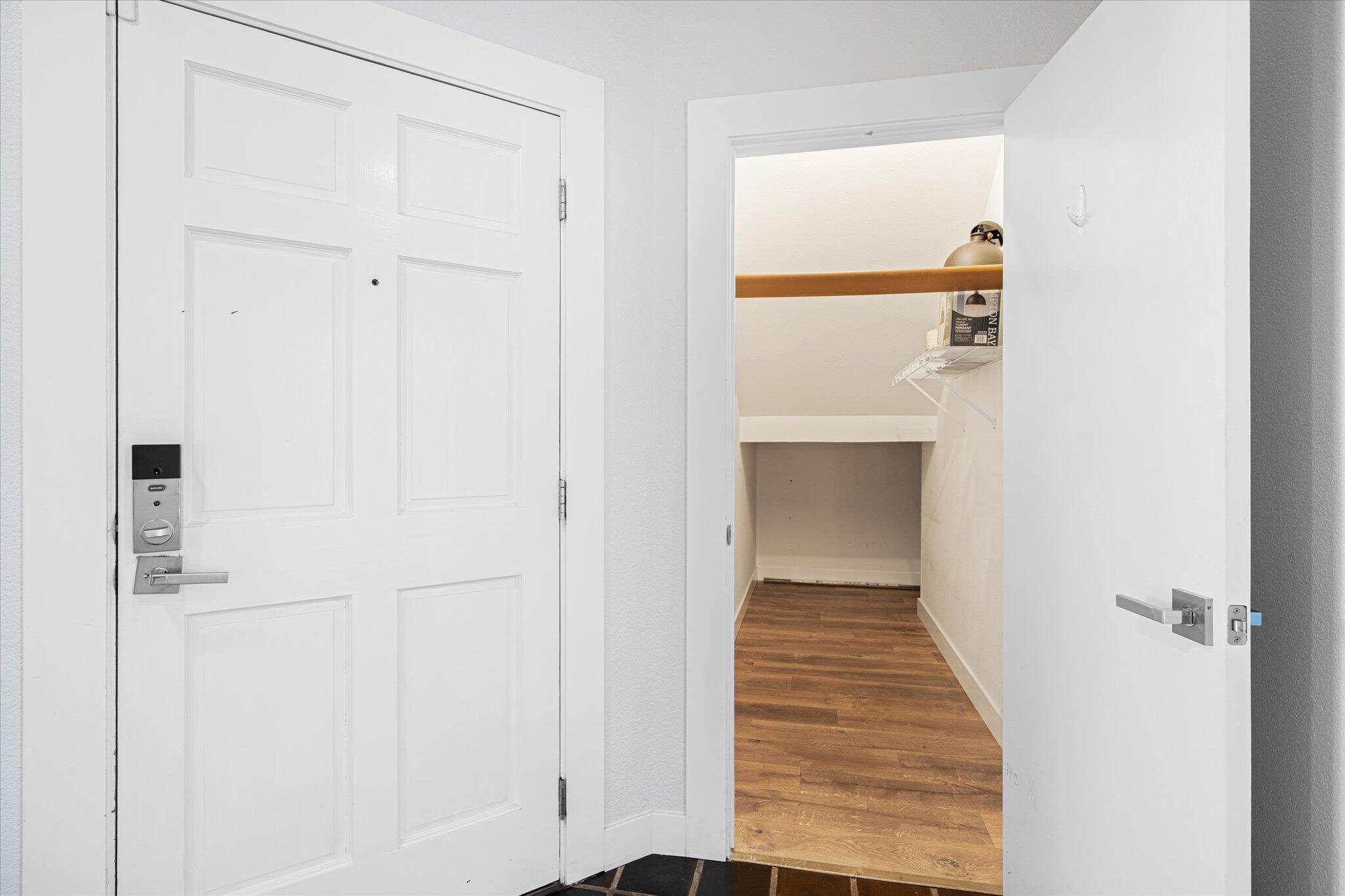 488 Ridgecrest Trail, Unit 132 Redding, CA 96003 - Photo 30 of 51 a view of a hallway with wooden floor