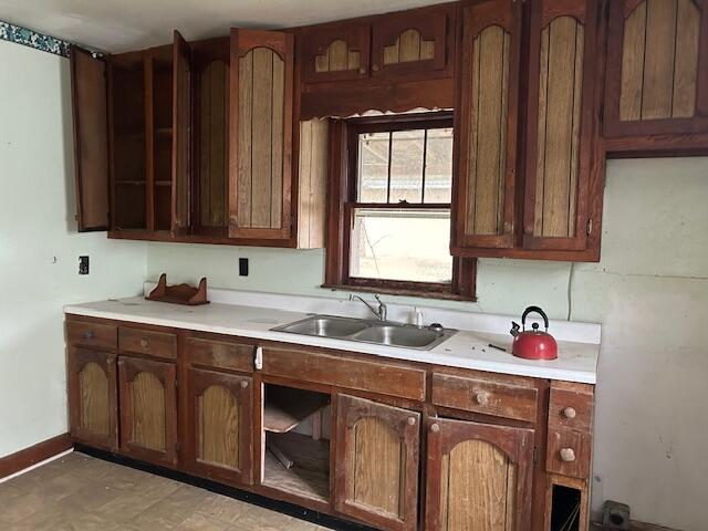 28 Fork Field Road Oneida, KY 40972 - Photo 6 of 14 IMG_1340