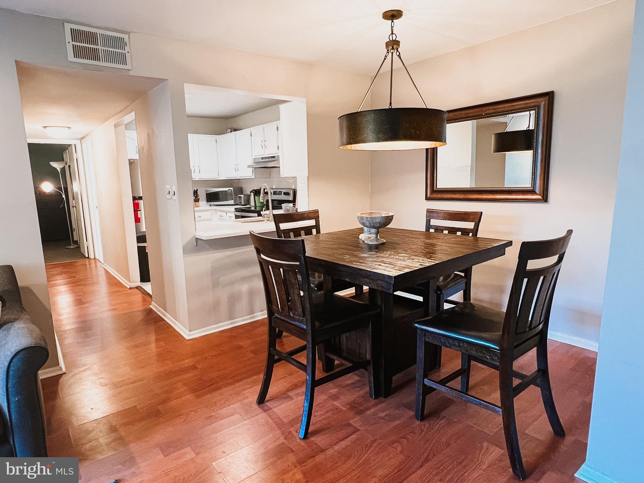 25 South Church Road, Unit 6 Maple Shade, NJ 08052 - Photo 1 of 11