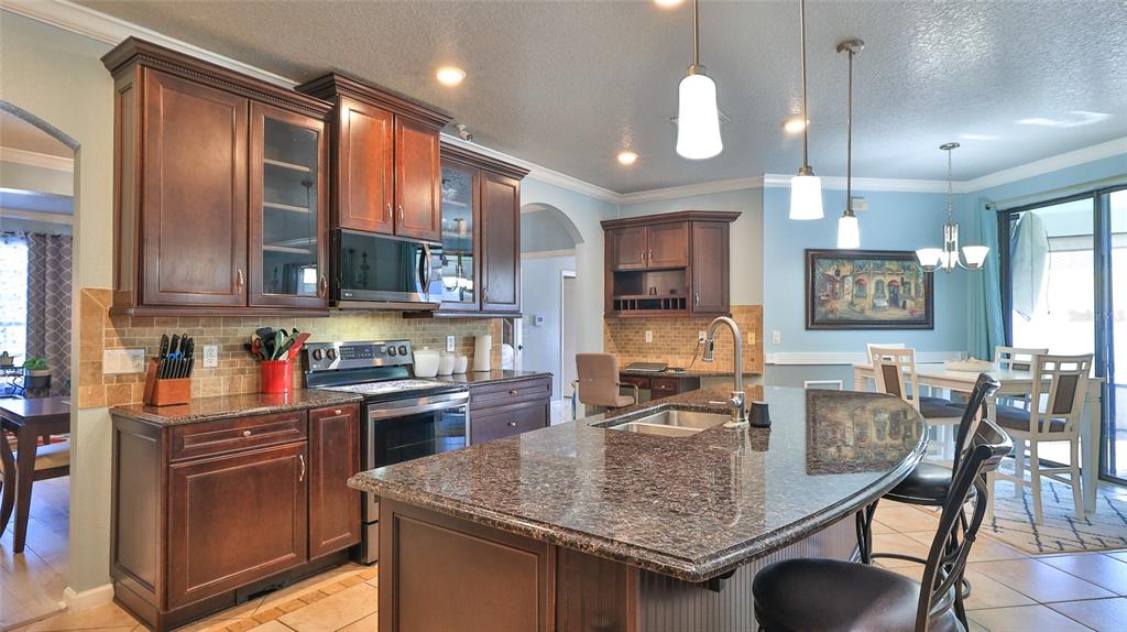 911 Fallbrooke Avenue Deltona, FL 32725 - Photo 11 of 44