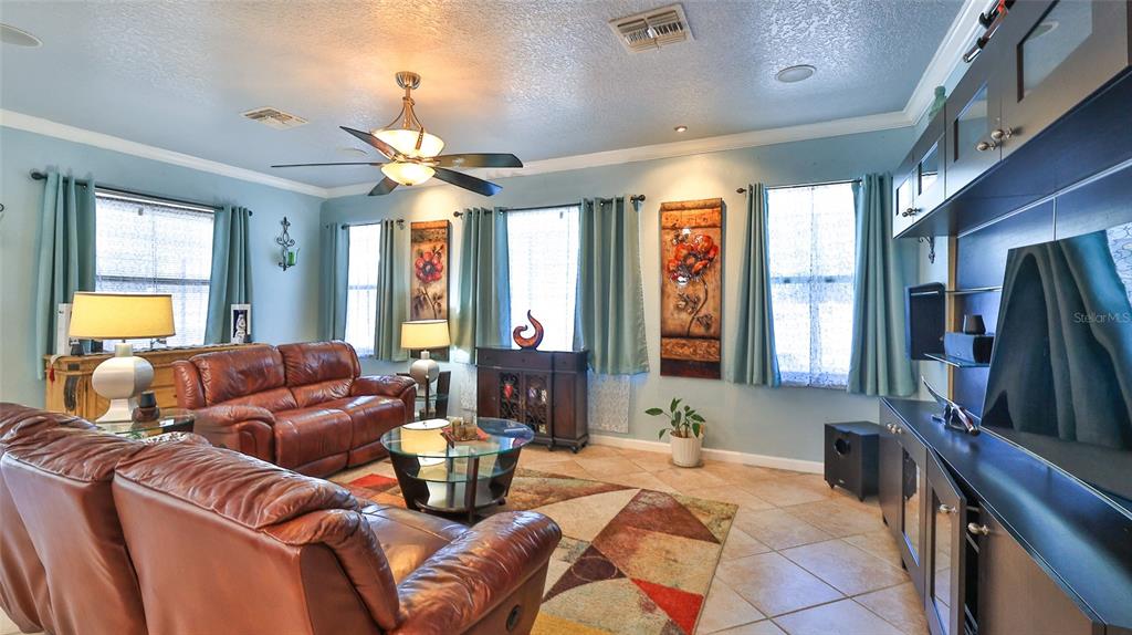 911 Fallbrooke Avenue Deltona, FL 32725 - Photo 20 of 44