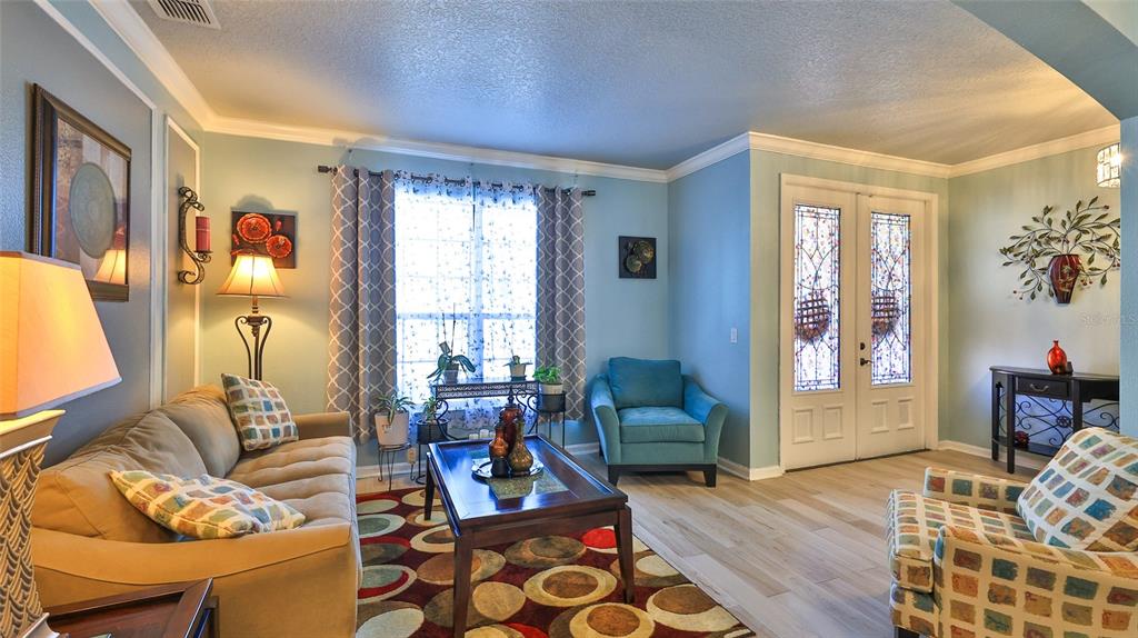 911 Fallbrooke Avenue Deltona, FL 32725 - Photo 8 of 44