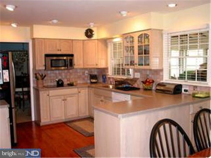 1316 Walnut Ridge Drive Downingtown, PA 19335 - Photo 5 of 19 Kitchen