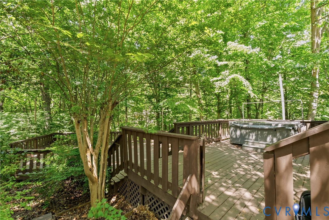 14321 Crossings Ridge Drive Midlothian, VA 23113 - Photo 37 of 43 a view of balcony and yard