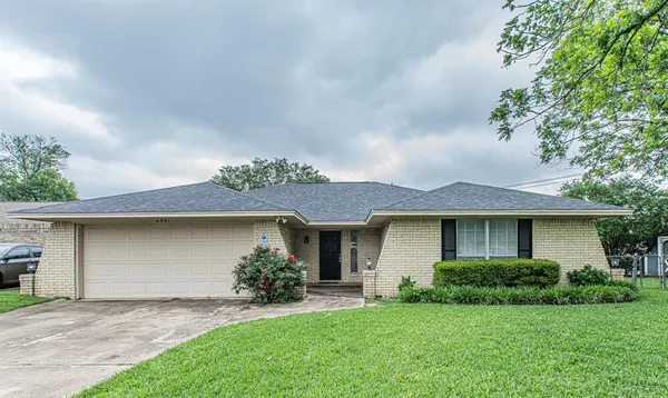 $275,000 | 6901 Alexandria Court, Fort Worth, TX 76133