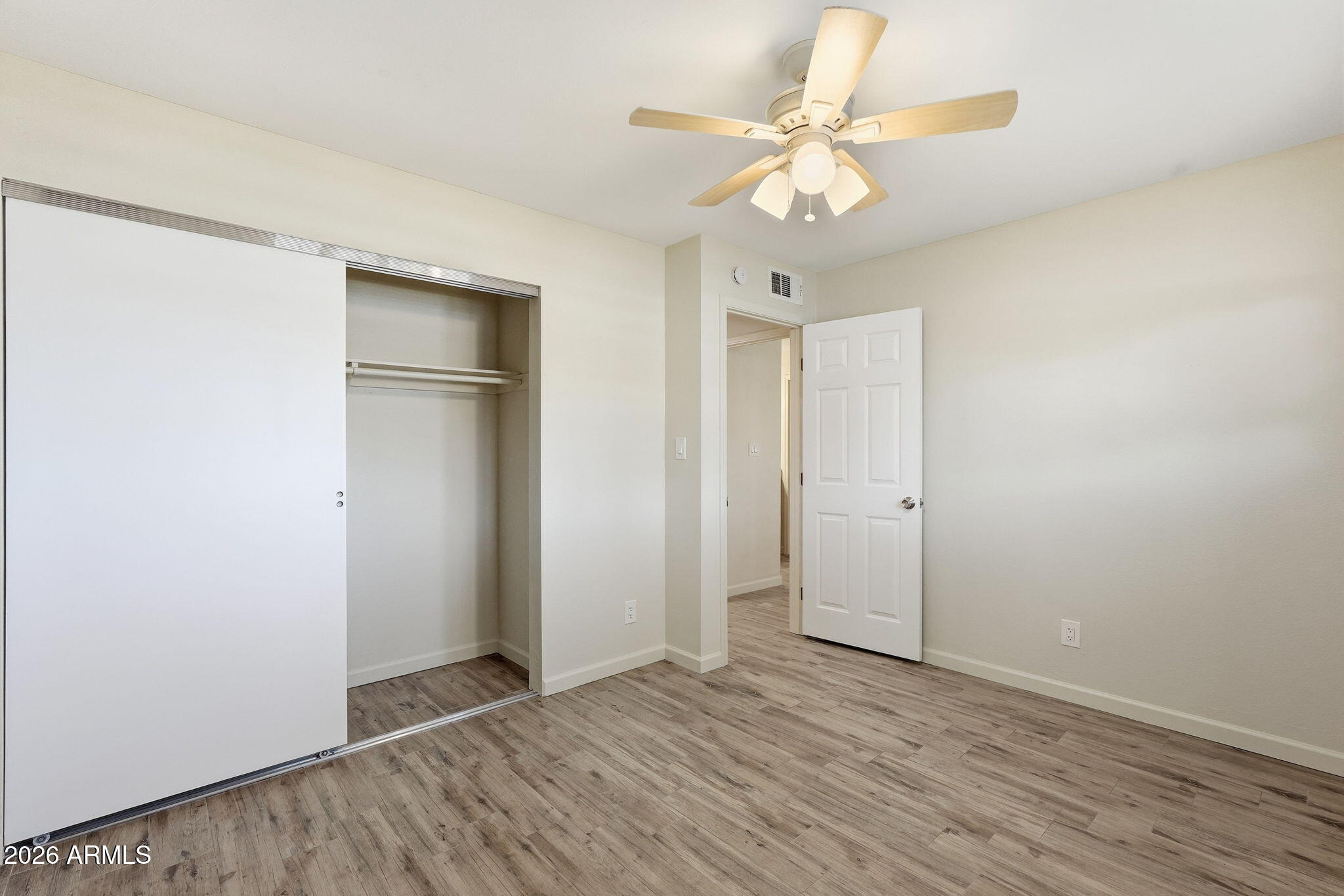 5525 East Thomas Road, Unit C2 Phoenix, AZ 85018 - Photo 21 of 26 020_ListerPros