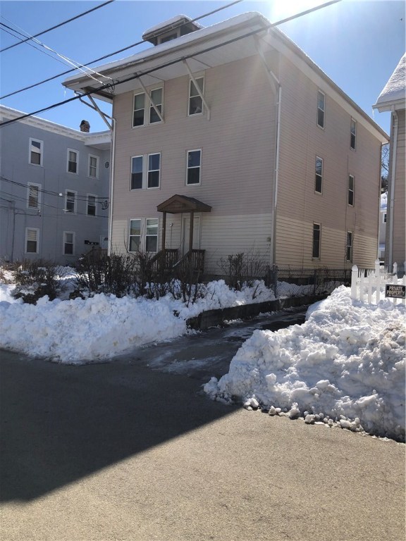 333 Paradis Avenue Woonsocket, RI 02895 - Photo 3 of 6 Gallery Image 3