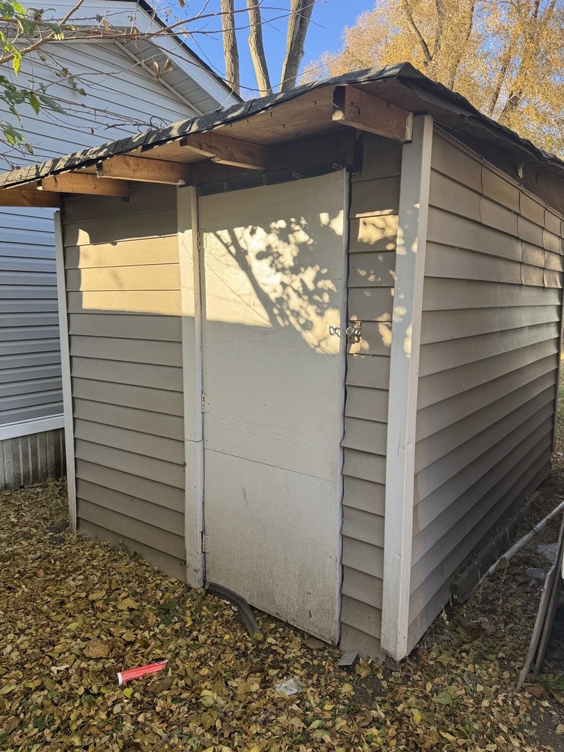 358 David Drive Elgin, IL 60120 - Photo 15 of 15