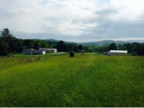 321 Sand Bar Road Bristol, TN 37620 - Photo 2 of 5 Photo 2