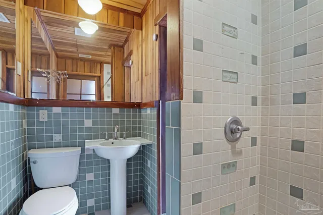 $1,650,000 | 234 Ariola Drive, Pensacola Beach, FL 32561