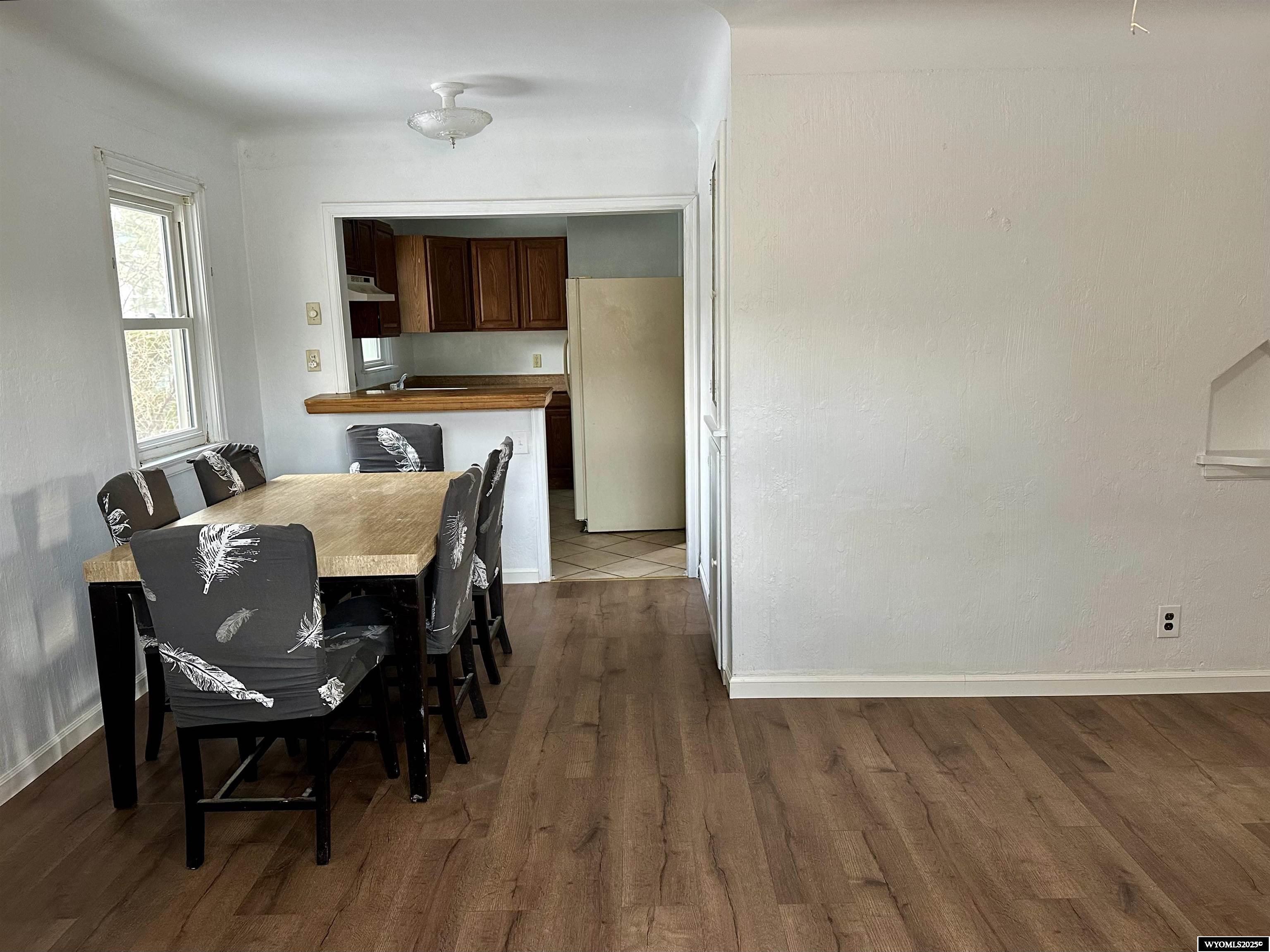 1323 Cherry Street Rawlins, WY 82301 - Photo 3 of 21