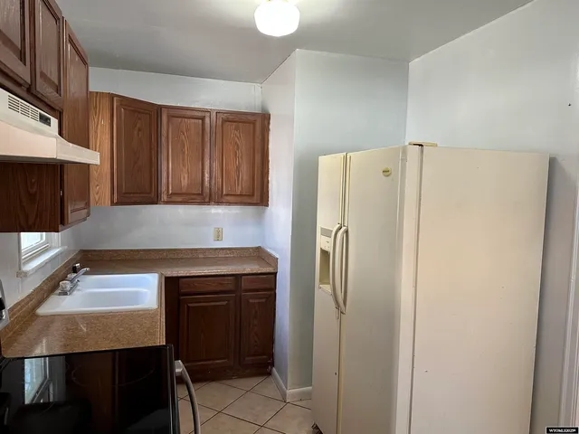 $145,000 | 1323 Cherry Street, Rawlins, WY 82301