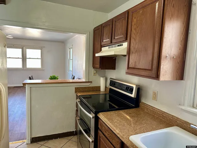 $145,000 | 1323 Cherry Street, Rawlins, WY 82301