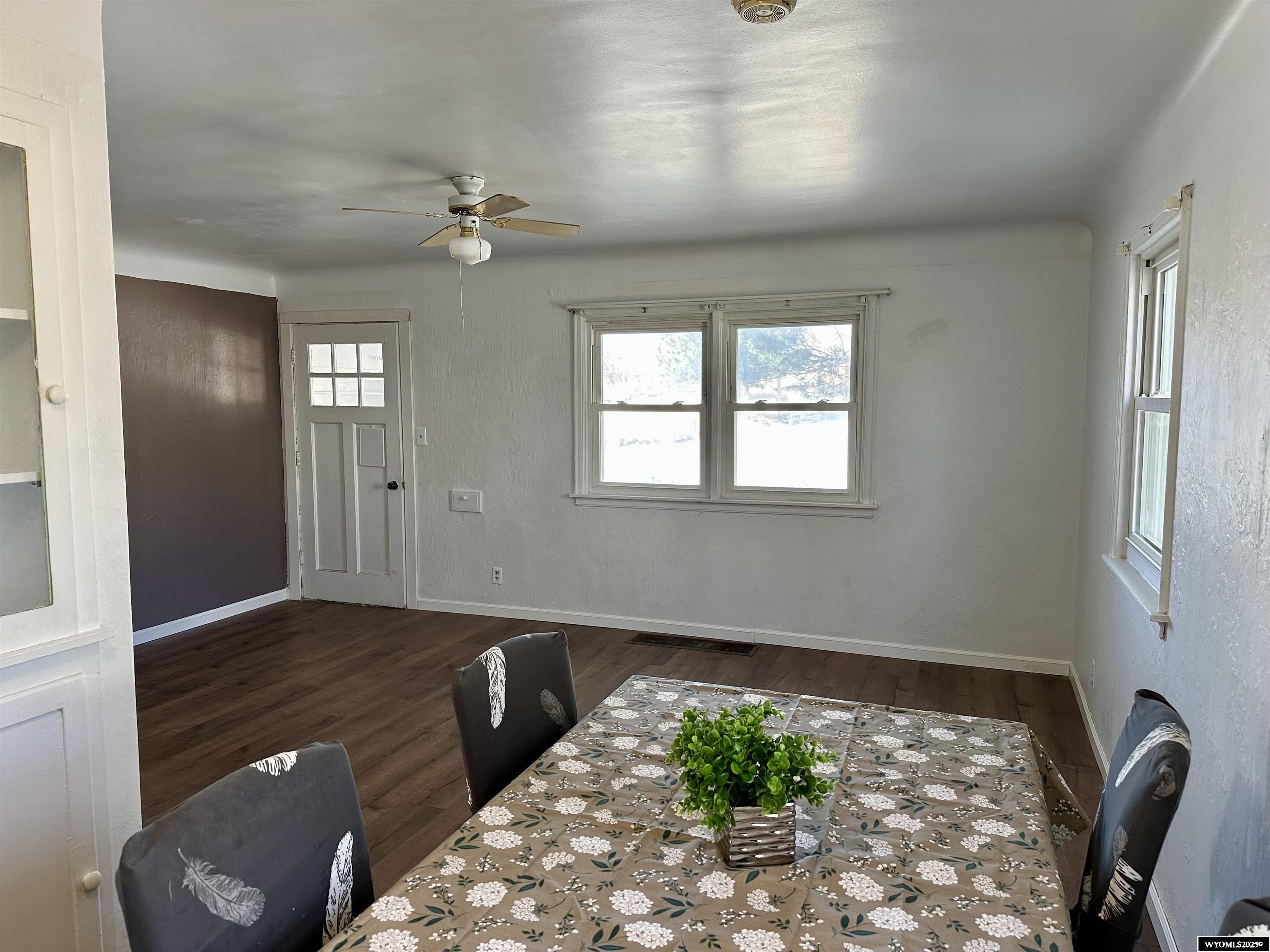 1323 Cherry Street Rawlins, WY 82301 - Photo 9 of 21