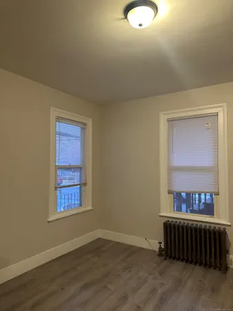 $2,000 | 85 Myrtle Avenue, Unit 1, Ansonia, CT 06401