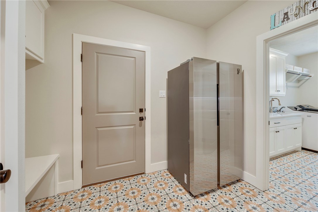 4804 Crystal Ridge Court College Station, TX 77845 - Photo 36 of 48 a bathroom with a shower and a sink