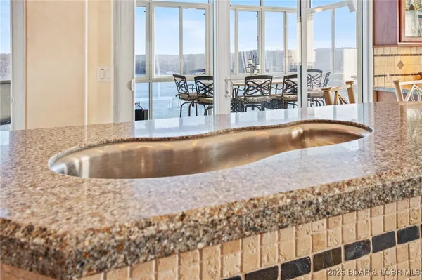 $1,495,000 | 4800 Eagleview Drive, Unit 10100, Osage Beach, MO 65065