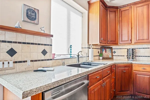 $1,495,000 | 4800 Eagleview Drive, Unit 10100, Osage Beach, MO 65065