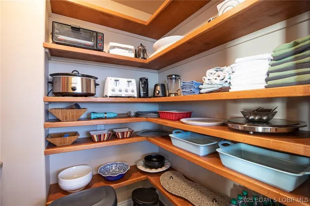 $1,495,000 | 4800 Eagleview Drive, Unit 10100, Osage Beach, MO 65065