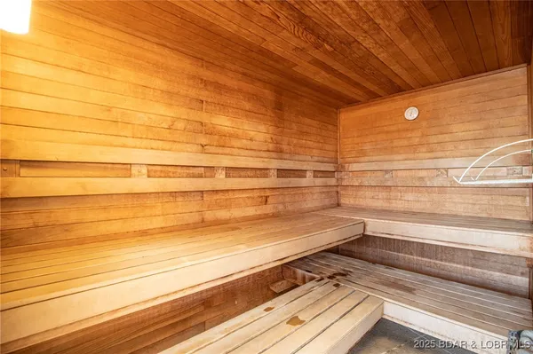 $1,495,000 | 4800 Eagleview Drive, Unit 10100, Osage Beach, MO 65065