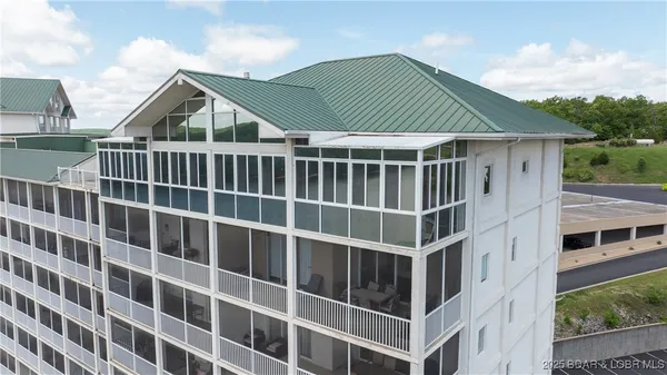 $1,495,000 | 4800 Eagleview Drive, Unit 10100, Osage Beach, MO 65065