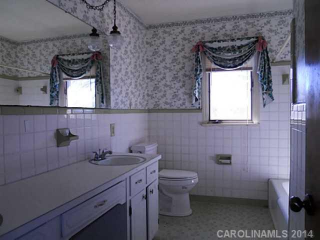 2214 Medlin Road Monroe, NC 28112 - Photo 7 of 17 Gallery Image 7