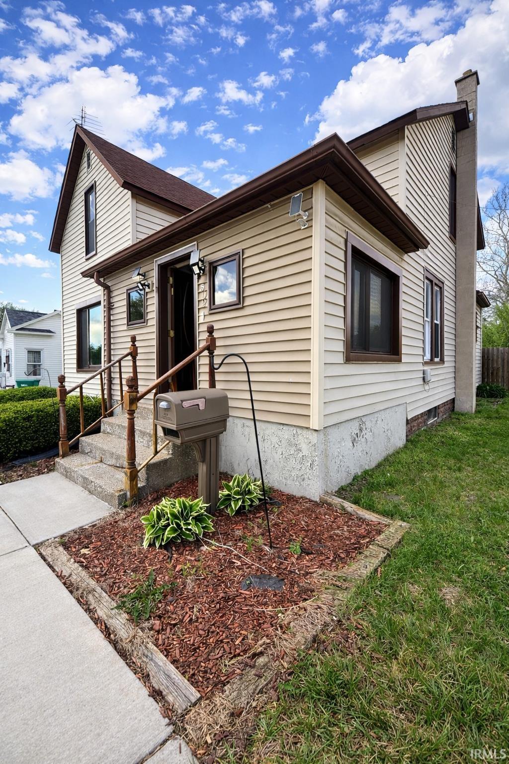 502 Laurel Street North Judson, IN 46366 - Photo 2 of 20