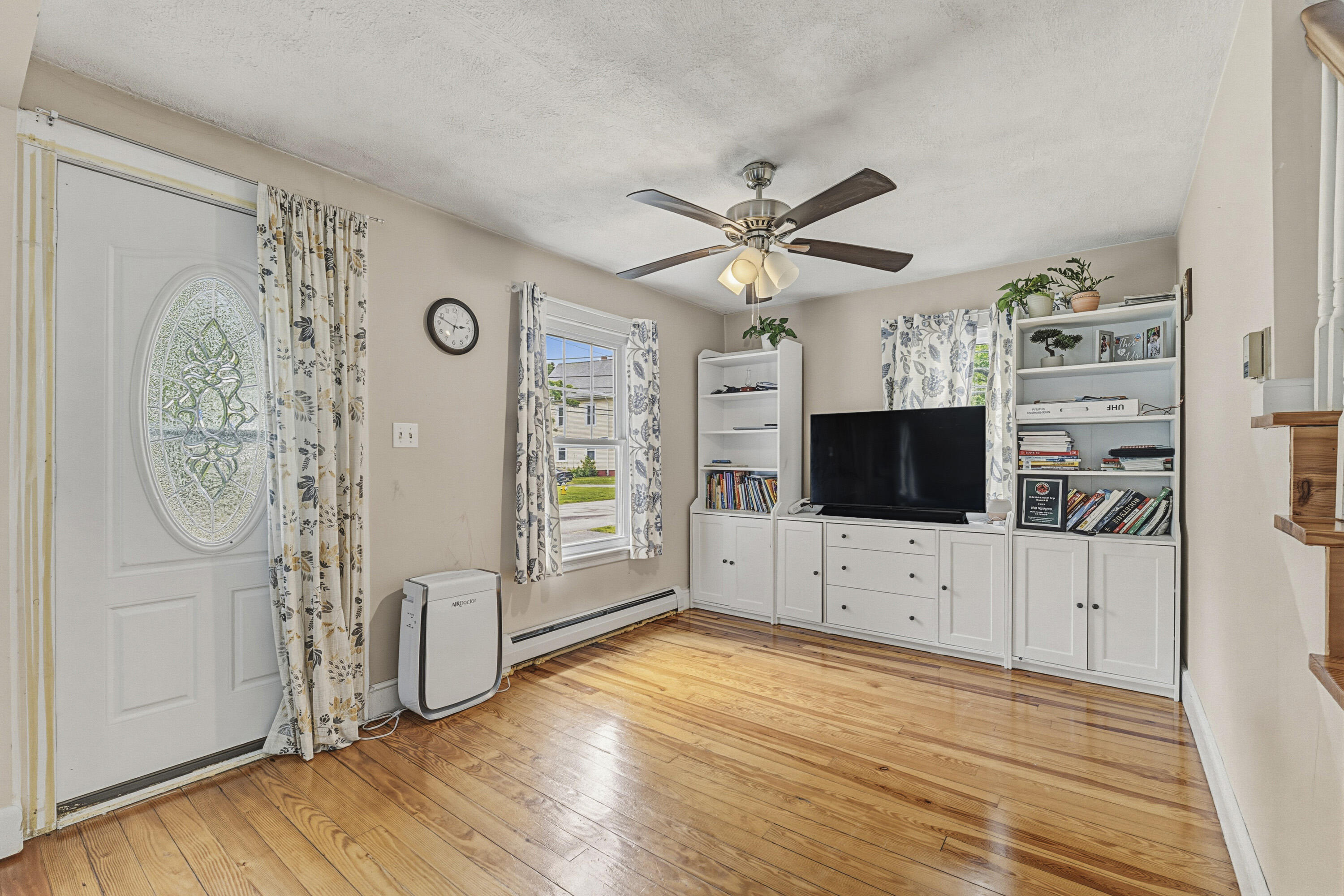 35 Union Street Westbrook, ME 04092 - Photo 7 of 36 35 Union St_109