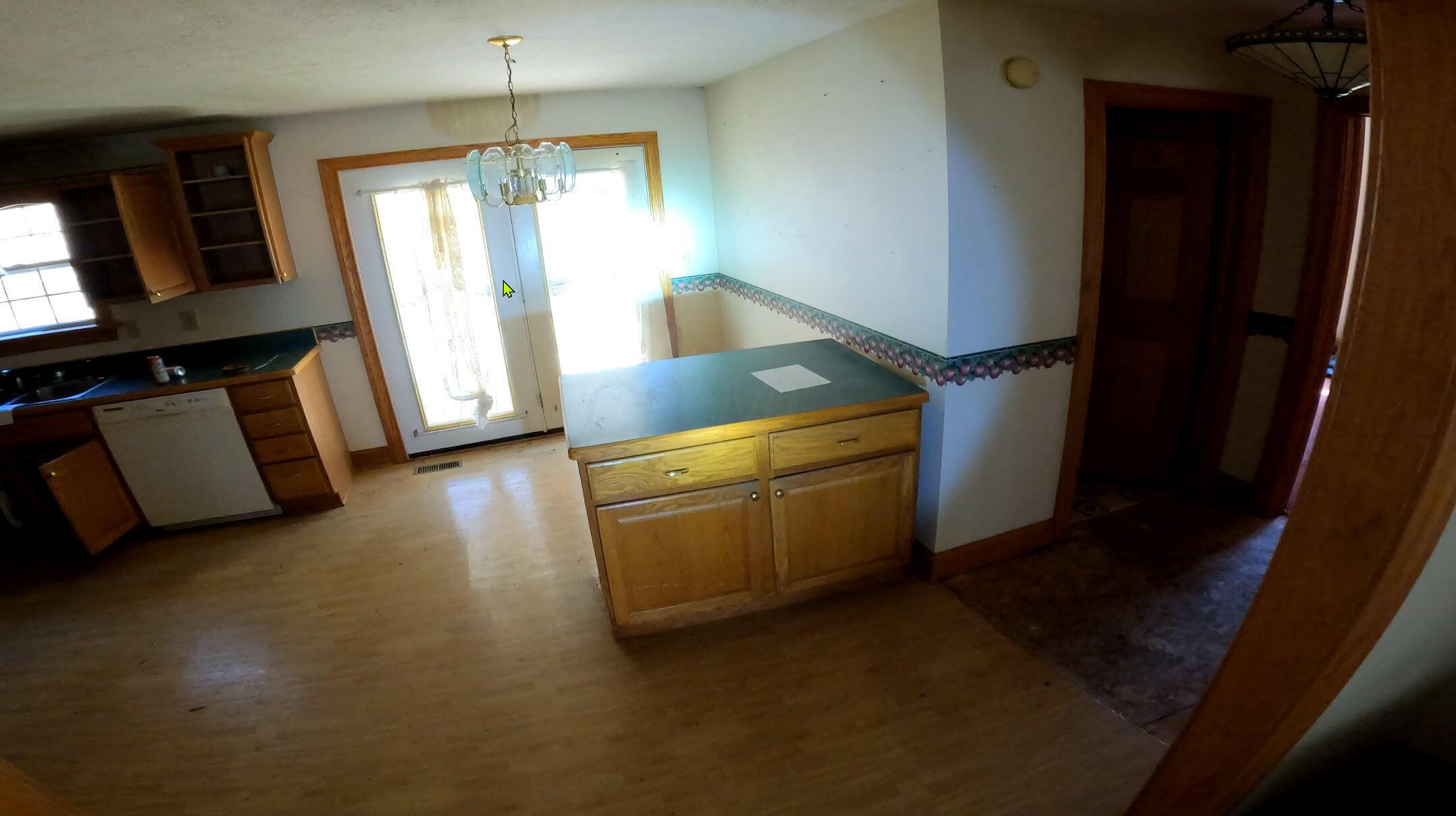 1500 Edgington Road South Salem, OH 45681 - Photo 4 of 19 R1 (4)