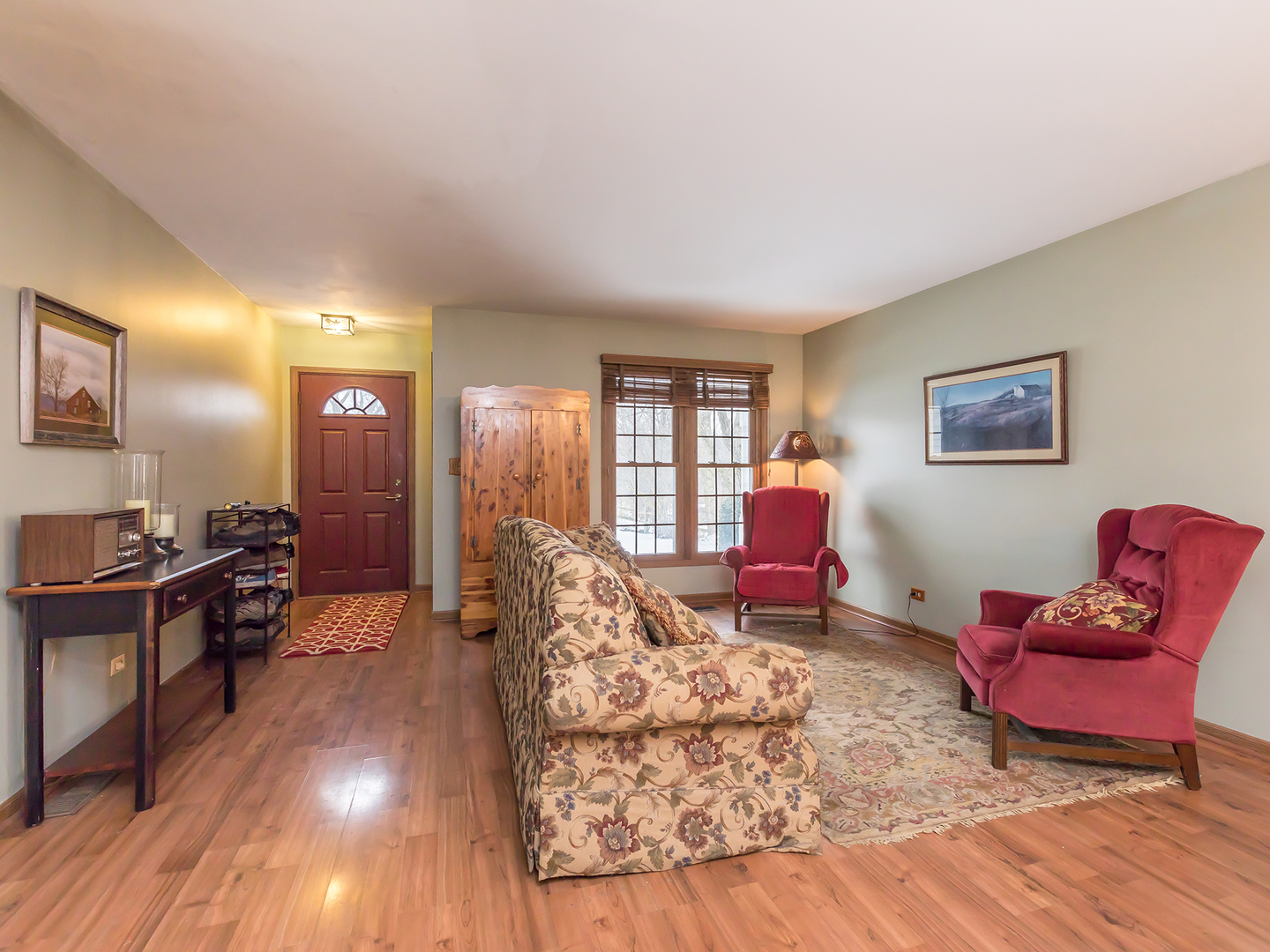 S080 Beverly Street Wheaton, IL 60187 - Photo 2 of 17