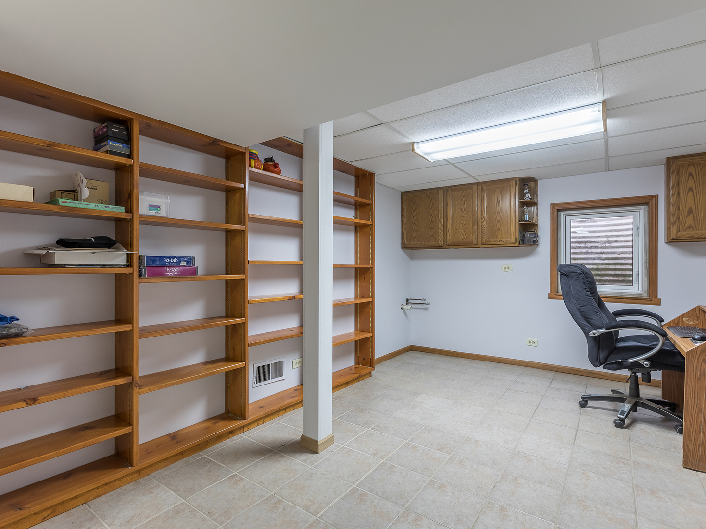 S080 Beverly Street Wheaton, IL 60187 - Photo 16 of 17