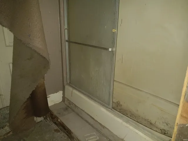 $25,000 | 9945 Brann Road, Poland, IN 47868