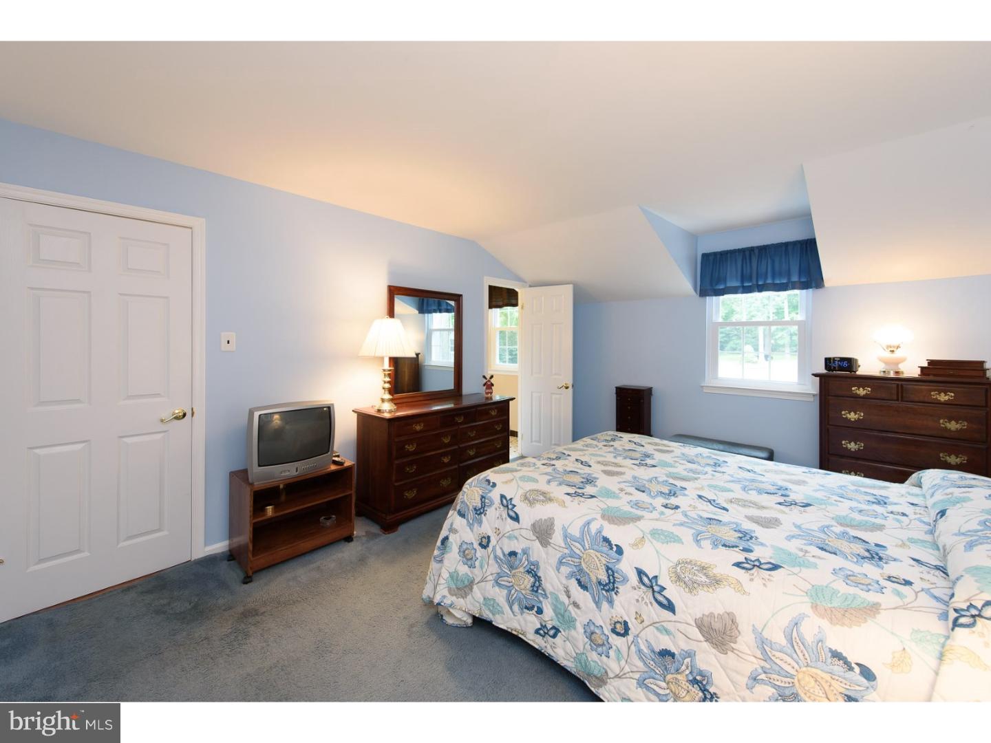 419 Rennard Drive Exton, PA 19341 - Photo 13 of 25 Gallery Image 13