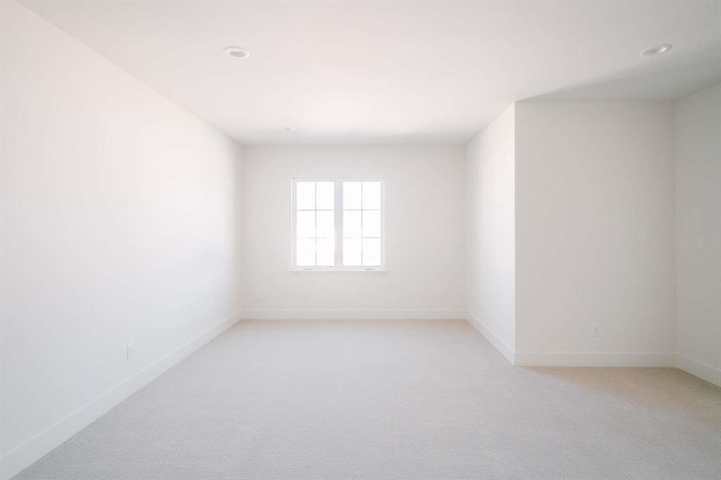 405 Kestrel Court Aledo, TX 76008 - Photo 20 of 31 an empty room with a window