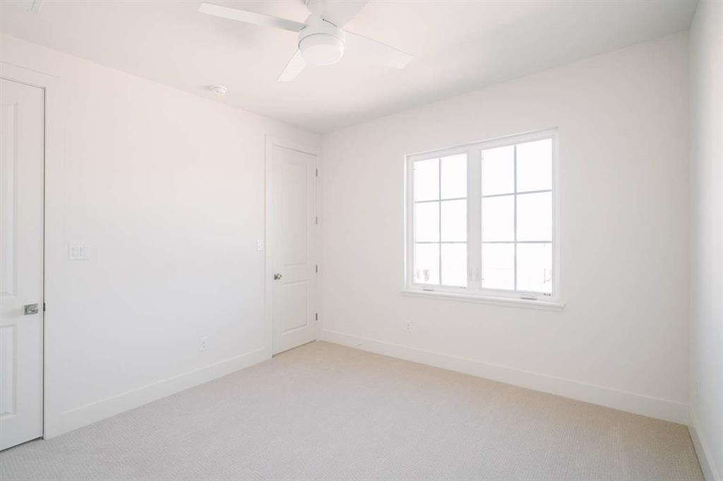 405 Kestrel Court Aledo, TX 76008 - Photo 24 of 31 an empty room with a window